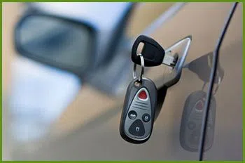 Neighborhood Locksmith Services Bonner Springs, KS 913-214-0746 - 18-car-unlock